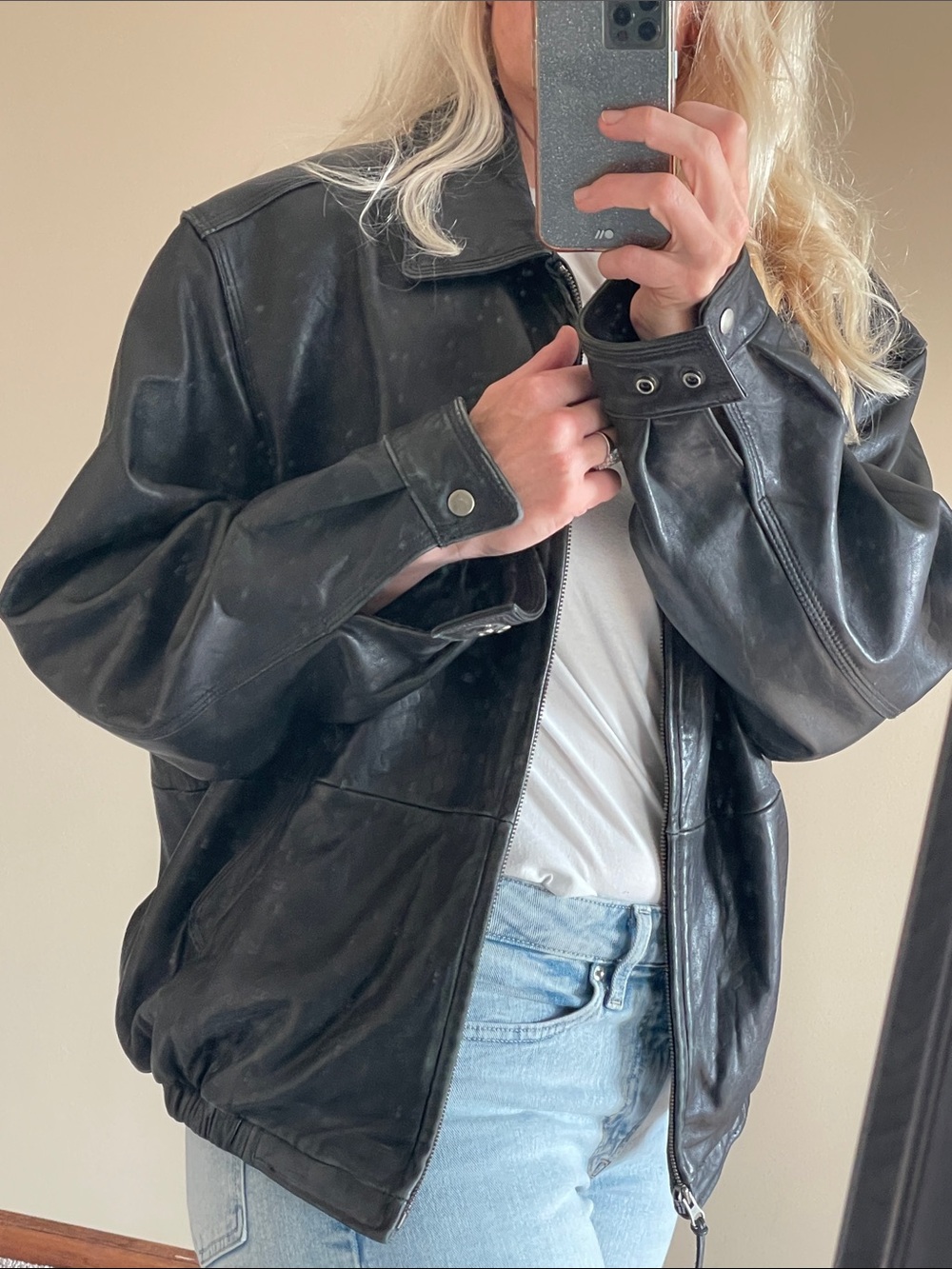Vintage bomber men’s Black Leather Jacket - mens XL Classic Style